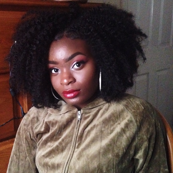 Meet the Posher Other - Meet your Posher, Deb's